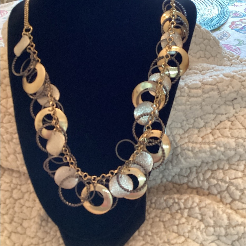 Women’s Gold Tone Metal Ring Necklace- 34 inches in length- pre-owned